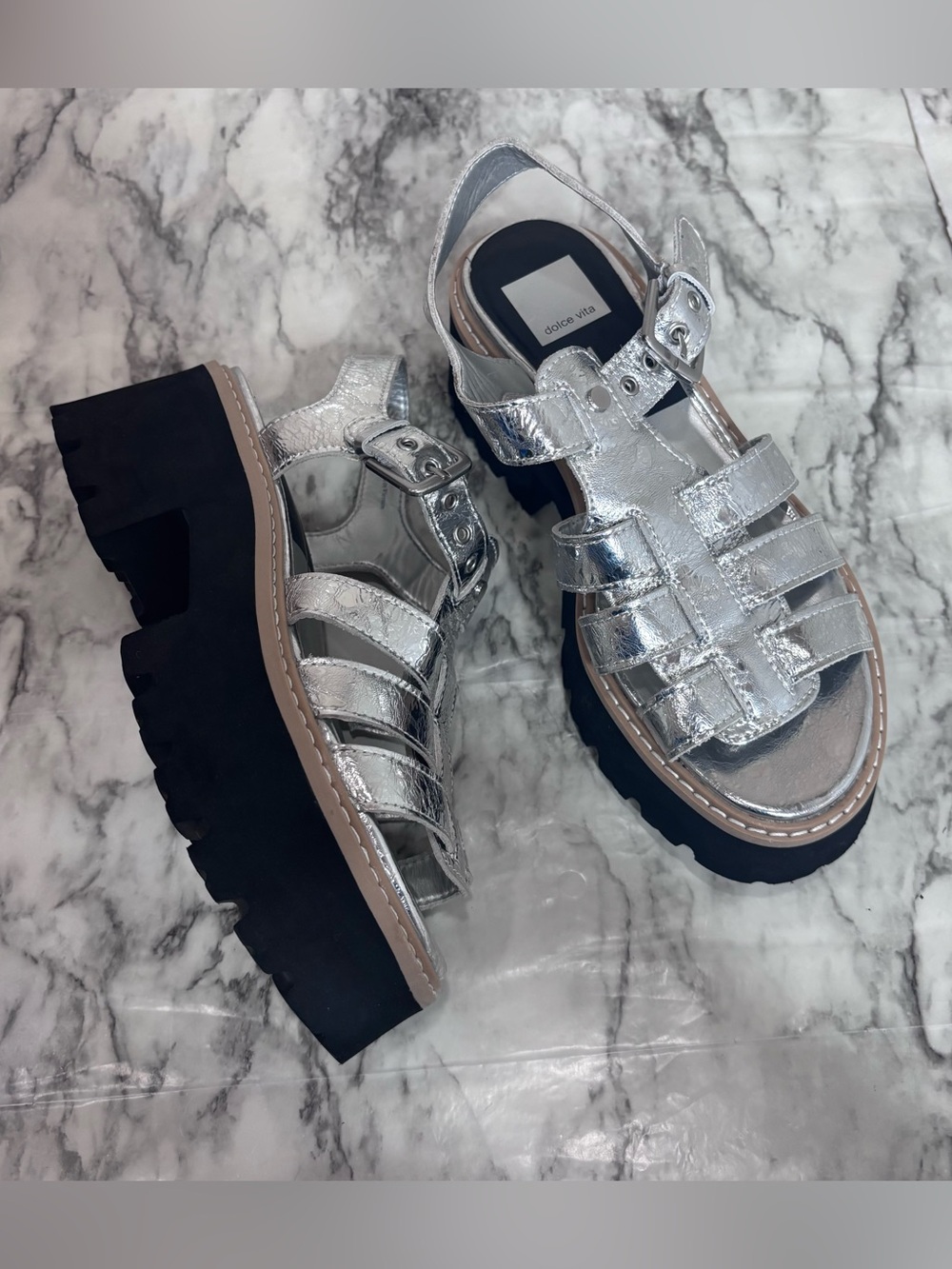 Dolce Vita Metallic Silver Black Platform Fisherman Sandals shoes chunky 7.5